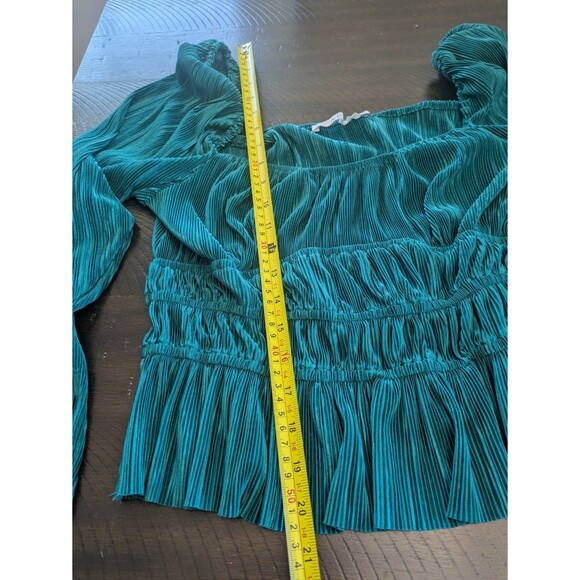 ASTR The Label Ziva Top Plisse Peasant Blouse Hunter Green Renaissance Large - Picture 9 of 9